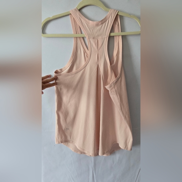 3/$25 Lululemon Cool Racerback Pink Athletic Tank Top Size 6-8 - Picture 2 of 3